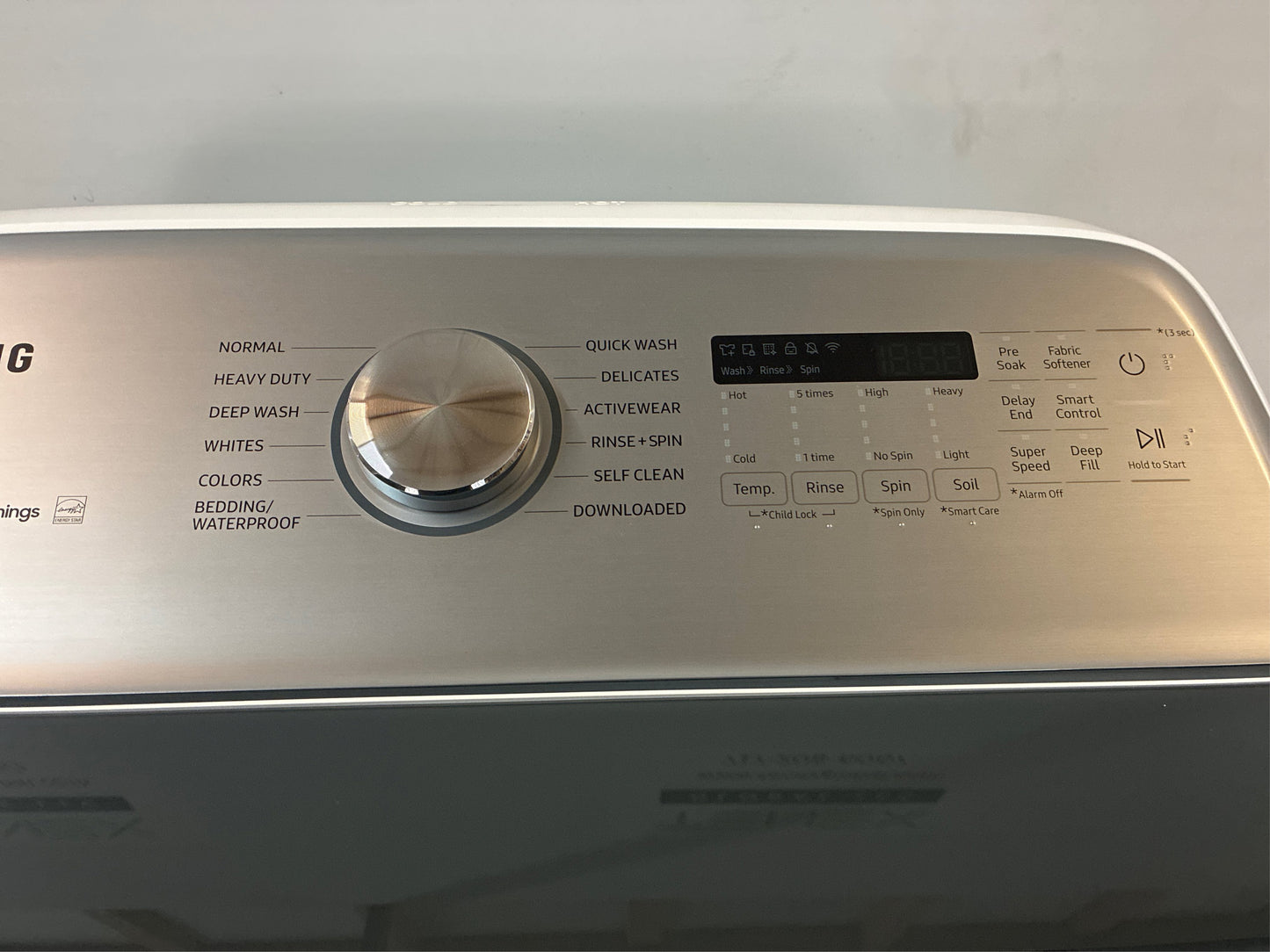 Samsung 5.1 cu. ft. Top Load Washer with ActiveWave