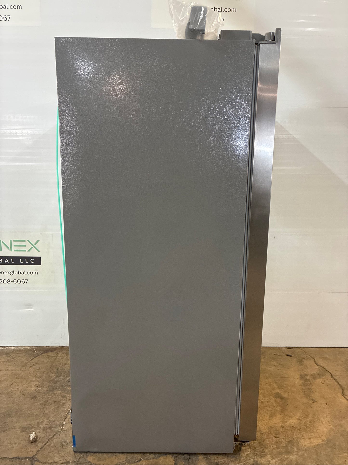 Frigidaire 33 in. 22.3 cu. ft. Side by Side Refrigerator