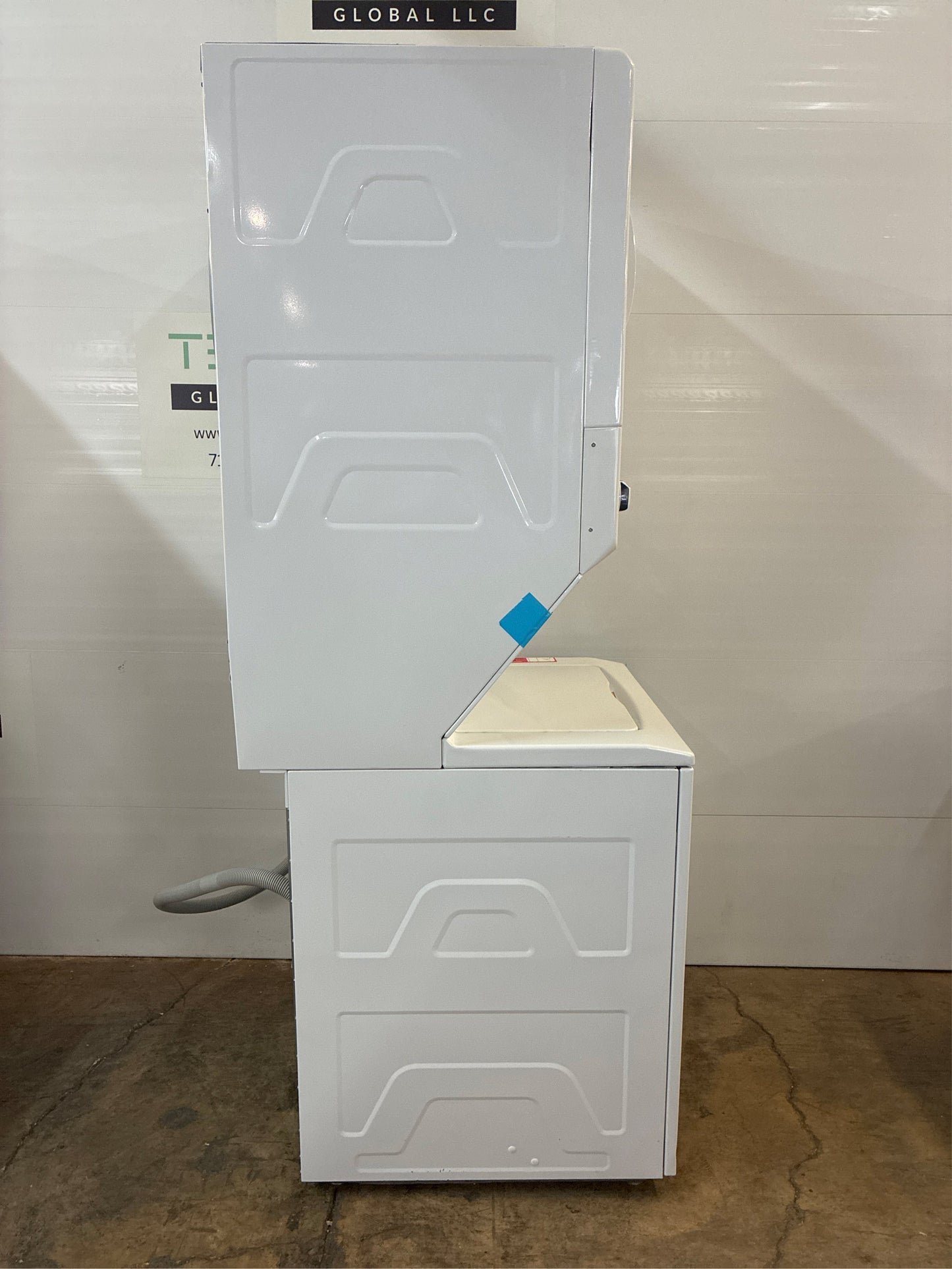 3.8 cu. ft. Washer & 5.9 cu. ft. Gas Dryer