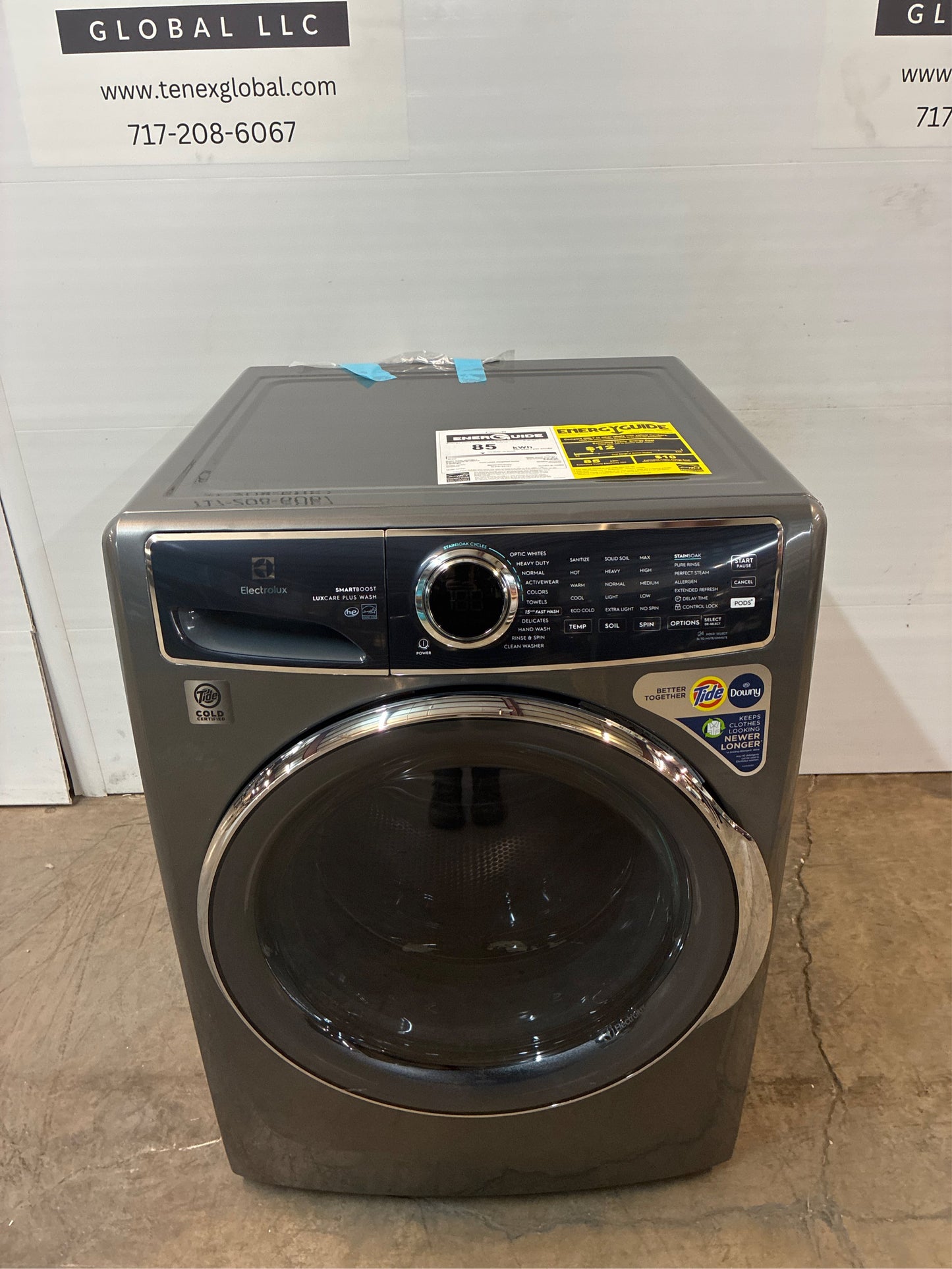 Electrolux 4.5 cu, ft. Front Load Washer - Titanium