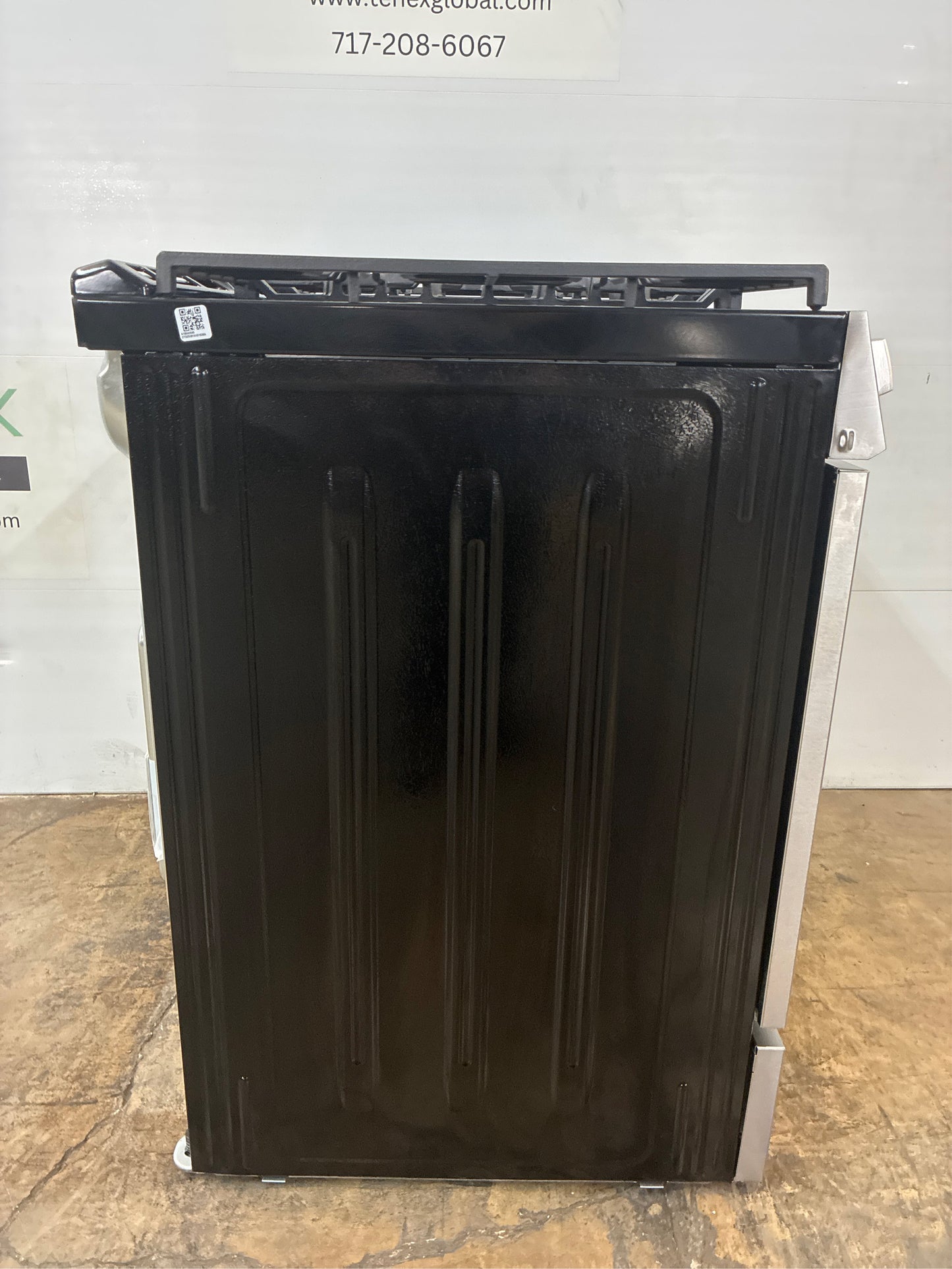 Frigidaire 30" 5-Burner Slide-In Gas Range w/ Convection