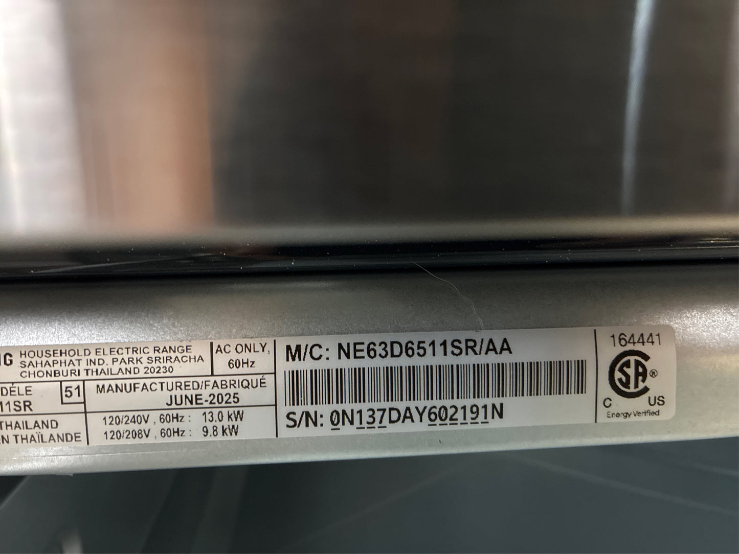 Samsung - 6.3 cu.ft. 5-Burner Electric Range