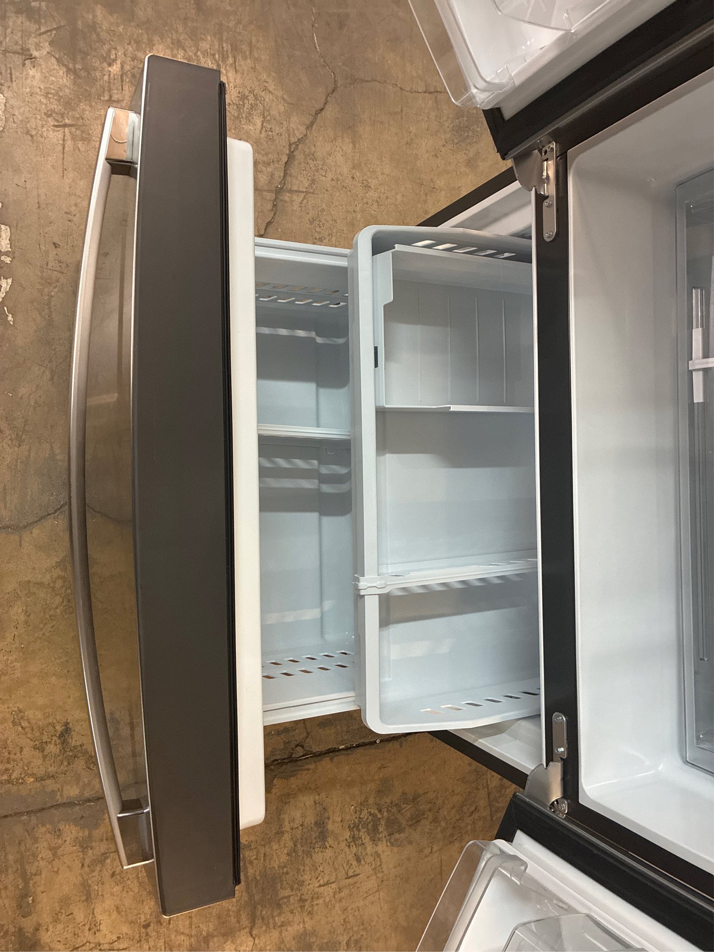 GE 27-cu ft, French Door Refrigerator