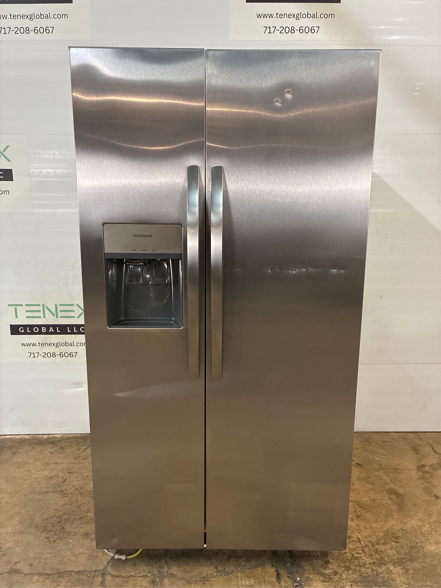 Frigidaire 36 in. 25.6 cu. ft. Refrigerator