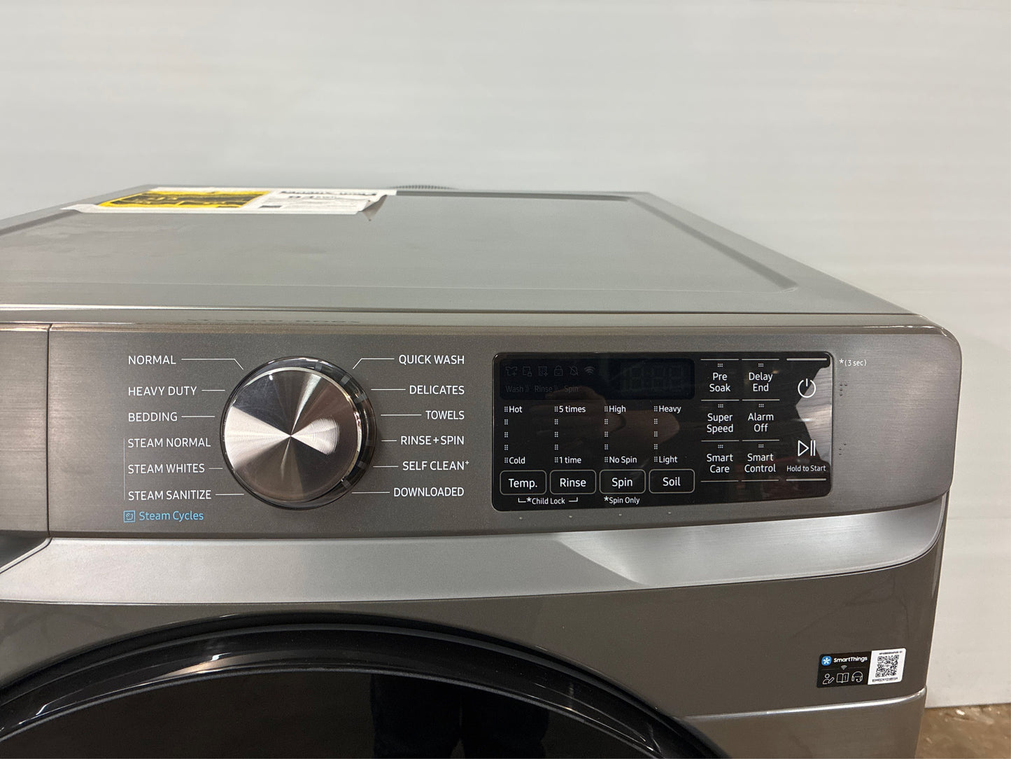 4.5 cu. ft. Smart HE Front Load Washer, Platinum