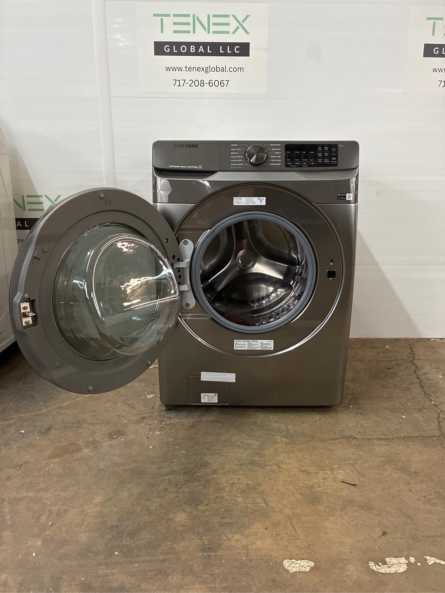 4.5 cu. ft. Smart HE Front Load Washer, Platinum
