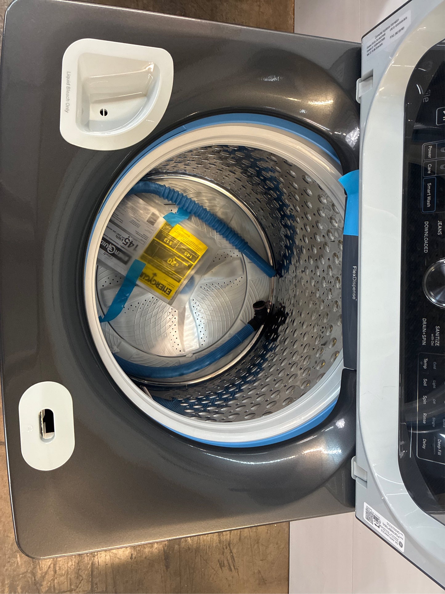 GE Profile 5.4-cu ft Smart Washer Gray