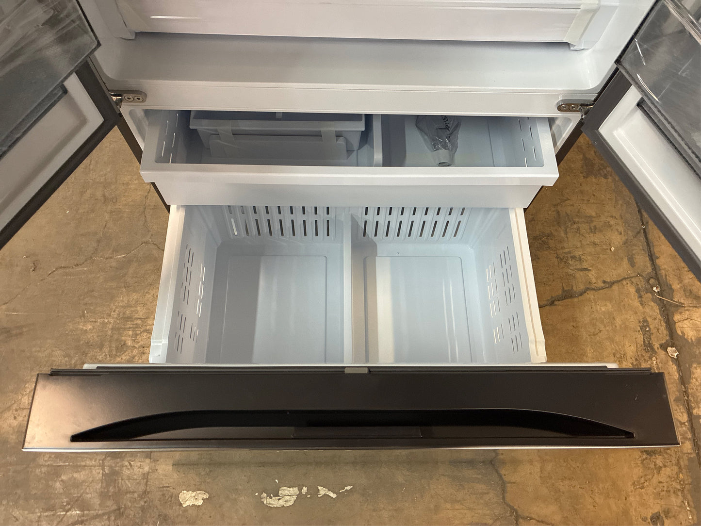 Samsung 30 cu. ft., 3-Door French Door Refrigerator