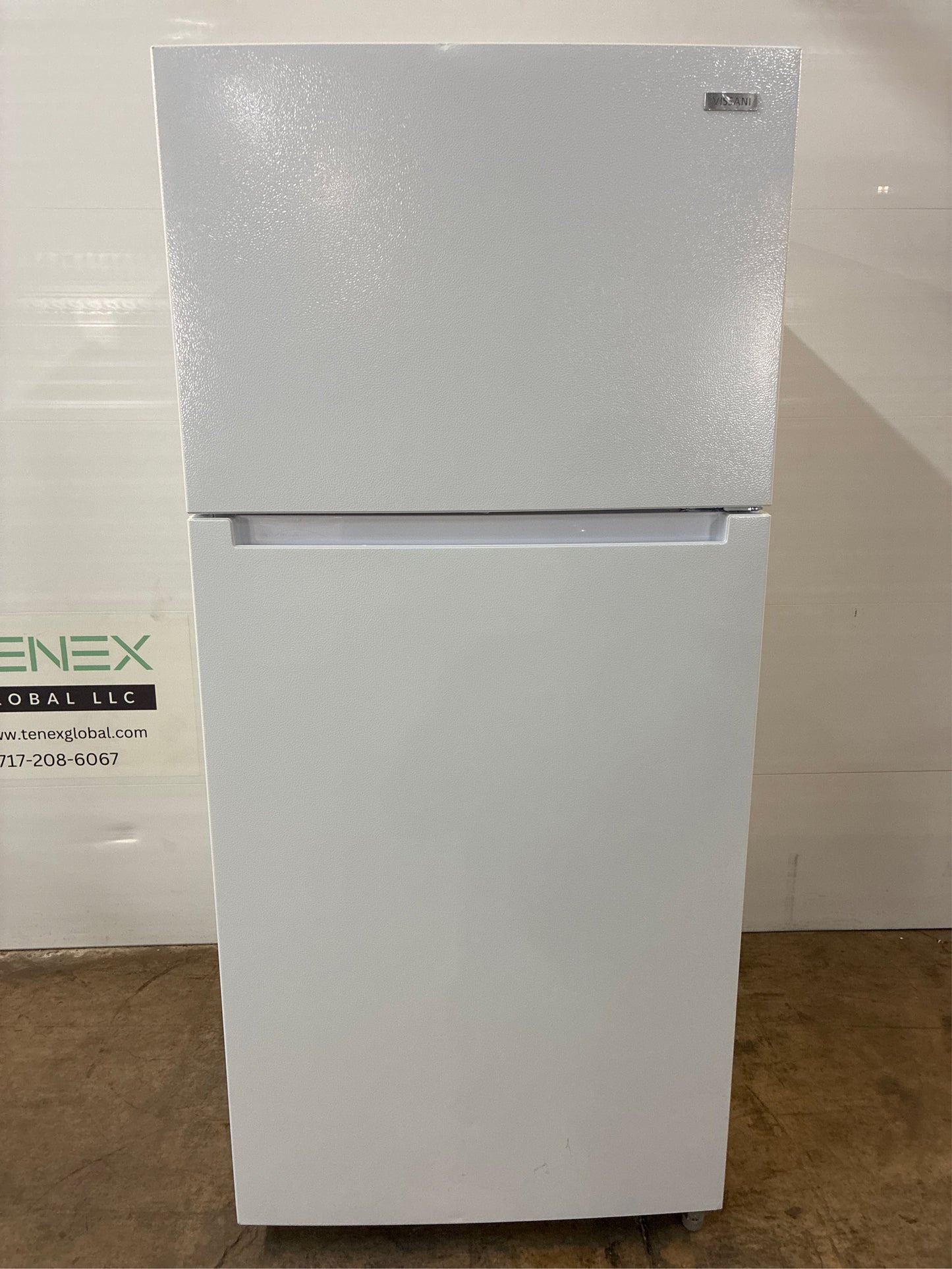 18 cu. ft. Top Freezer Refrigerator - White