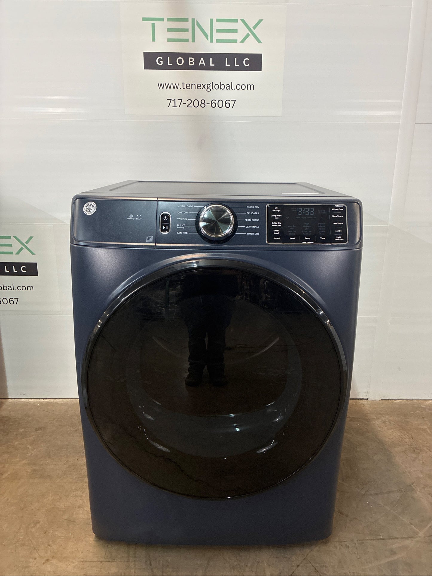 GE 7.8-cu ft Gas Dryer (Sapphire Blue)