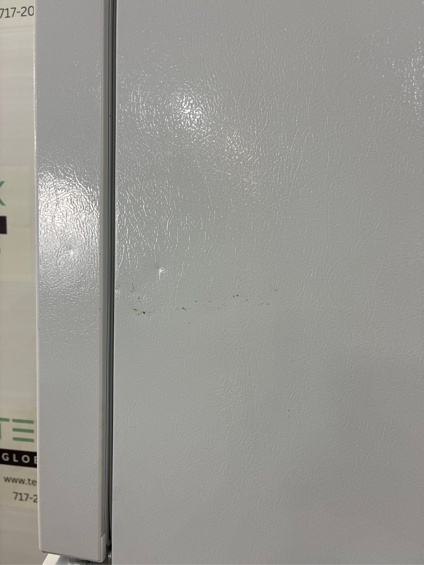 Frigidaire 18.2 cu. ft. Top Freezer Refrigerator in White