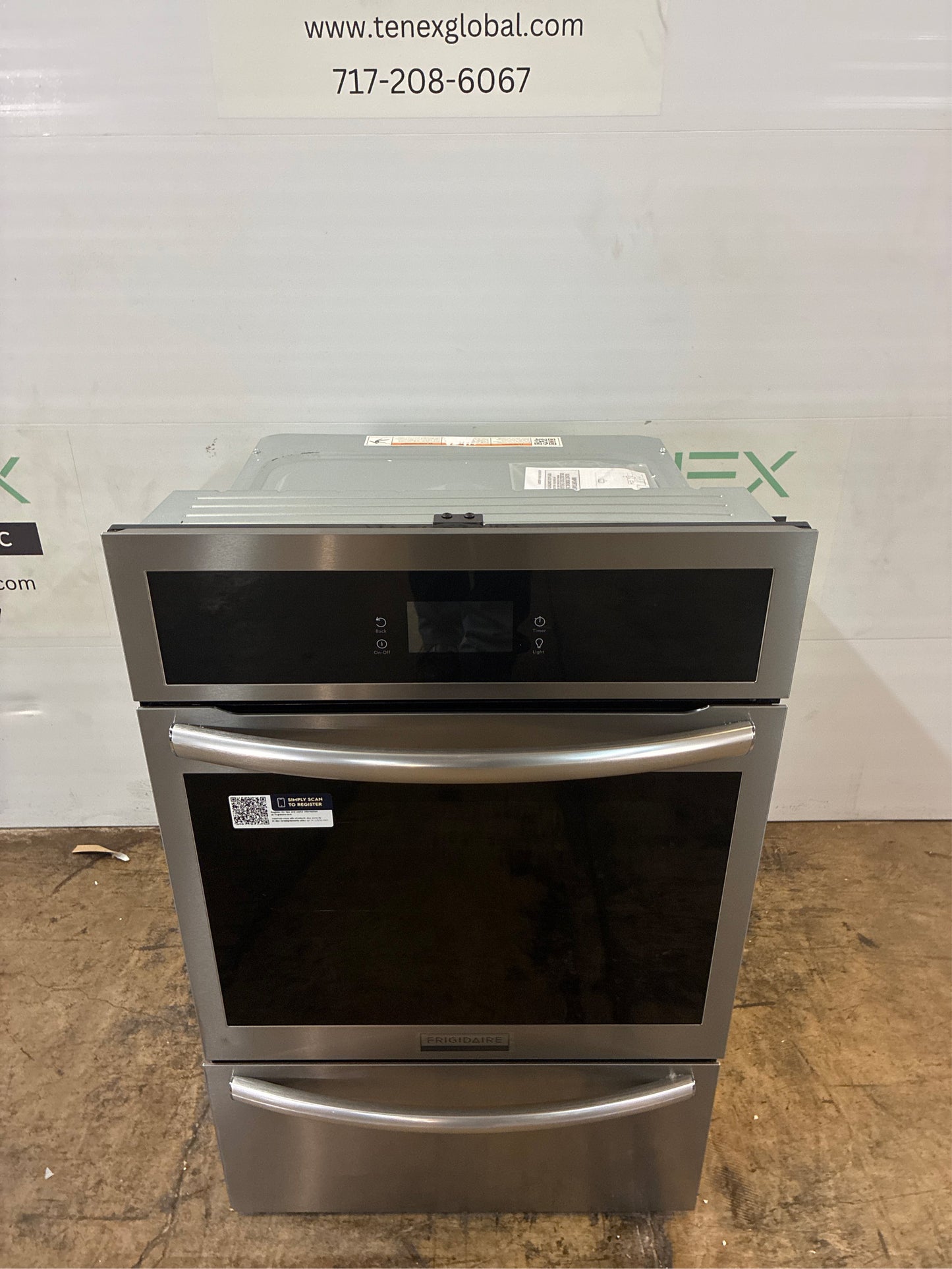 Frigidaire Gallery 24” Gas Wall Oven w/ Air Fry