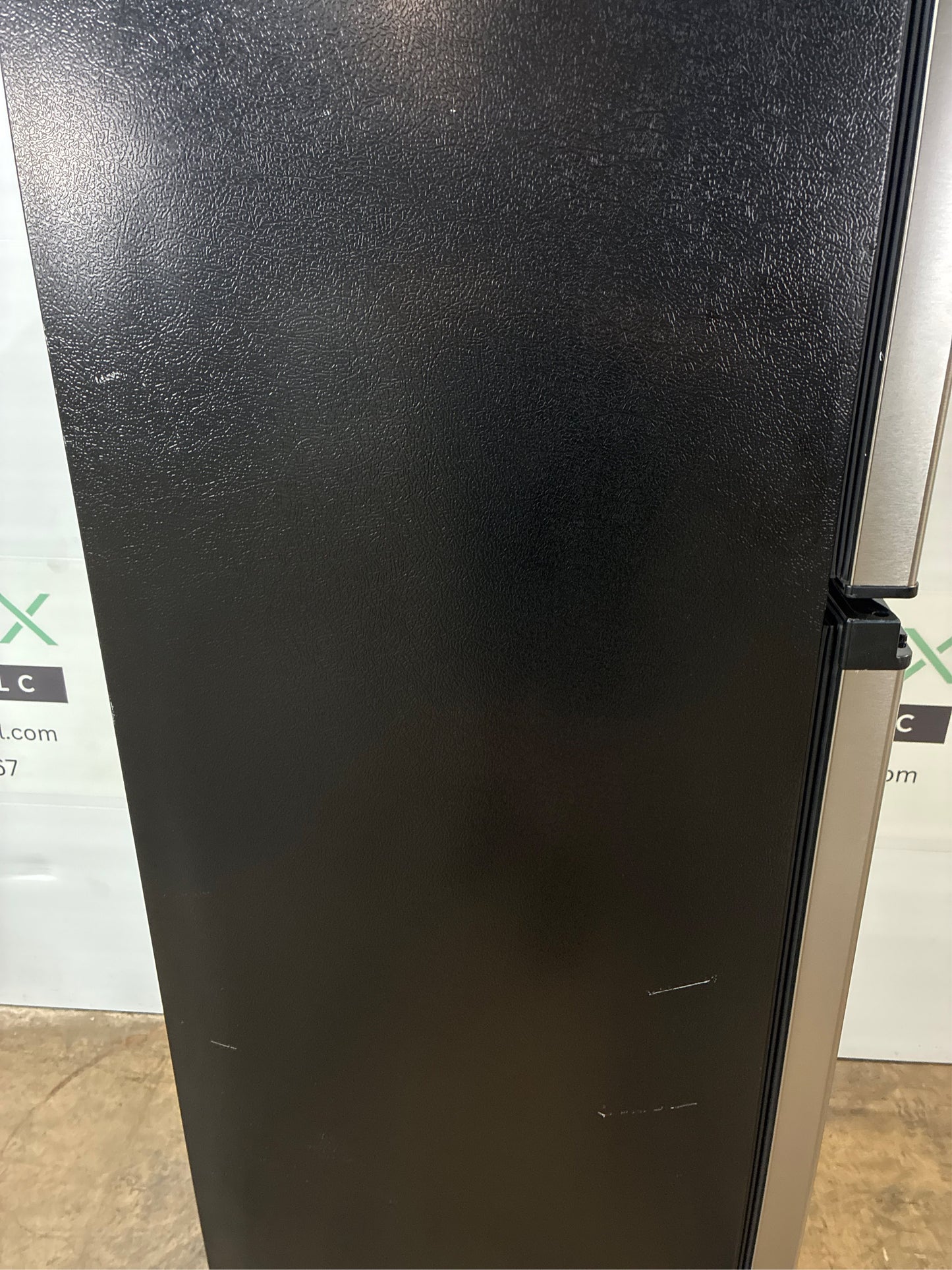 7.1 cu. ft. Top Fridge in Stainless Steel