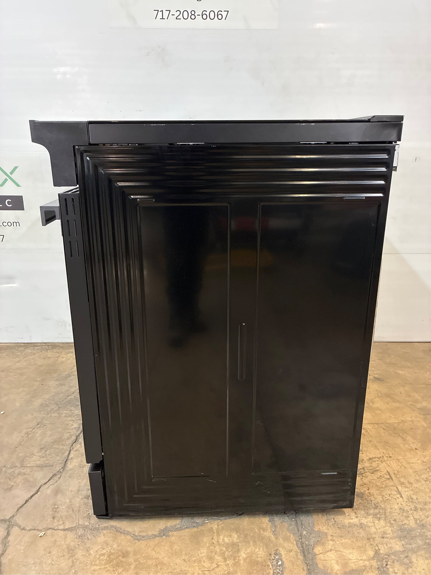 Samsung - Bespoke 30 6.3 cu.ft. Induction Range