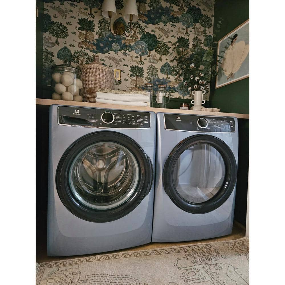 8 cu.ft. vented Front Load Gas Dryer in Glacier Blue
