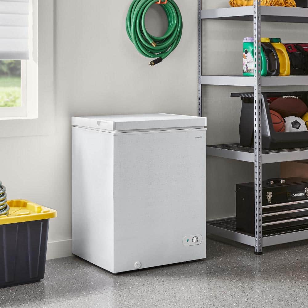Vissani 5.0 cu. ft. Chest Freezer with LED Light
